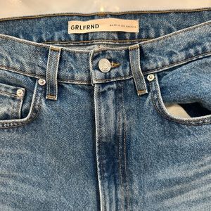 GRLFRND Super High Rise Slim Straight jeans - The Sara. Size 28Color: Lenox Hill